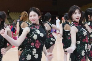 😍几乎是完美女人！😘随便谈我一个，我也愿意啊！