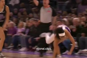 女生打起架来也是非常狠！现在的WNBA，冲突争议镜头越来越多